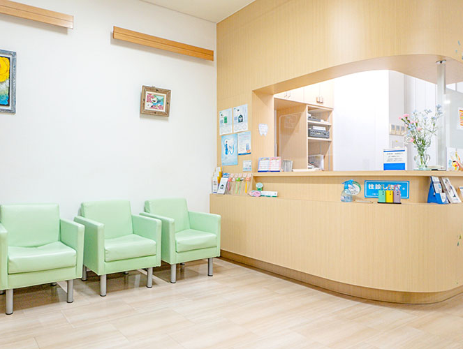 【高田駅から徒歩4分】【平日18時まで診療】幅広い世代に対応する佐藤歯科医院