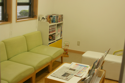 【ネット予約可・駐車場完備】幅広い診療と先進設備で、安心して通えるうえばやし歯科医院