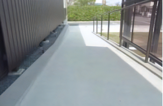 スロープ設置で移動がスムーズ