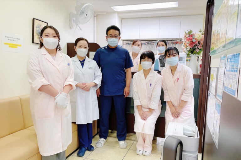 クリニックのスタッフ一同