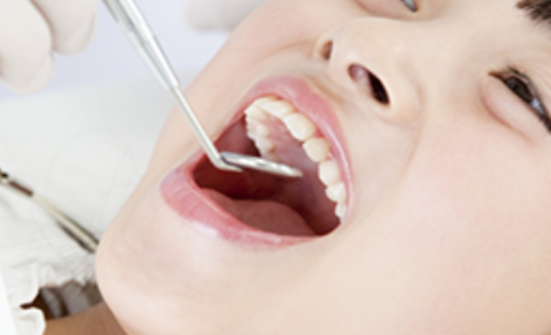 歯医者嫌いを防ぐ、丁寧で優しい小児歯科