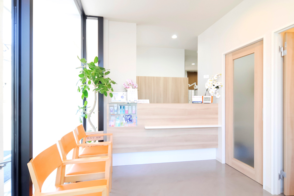 ①受付②待合室③パウダールーム