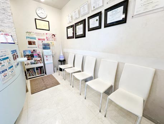 【西日暮里駅徒歩30秒】【土日診療対応】治療後の良好な状態を長く保つことを目指した歯科治療を行う「西日暮里駅前デンタルクリニック」