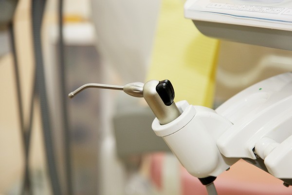 病気がなくても定期的に歯医者でケアを行いましょう