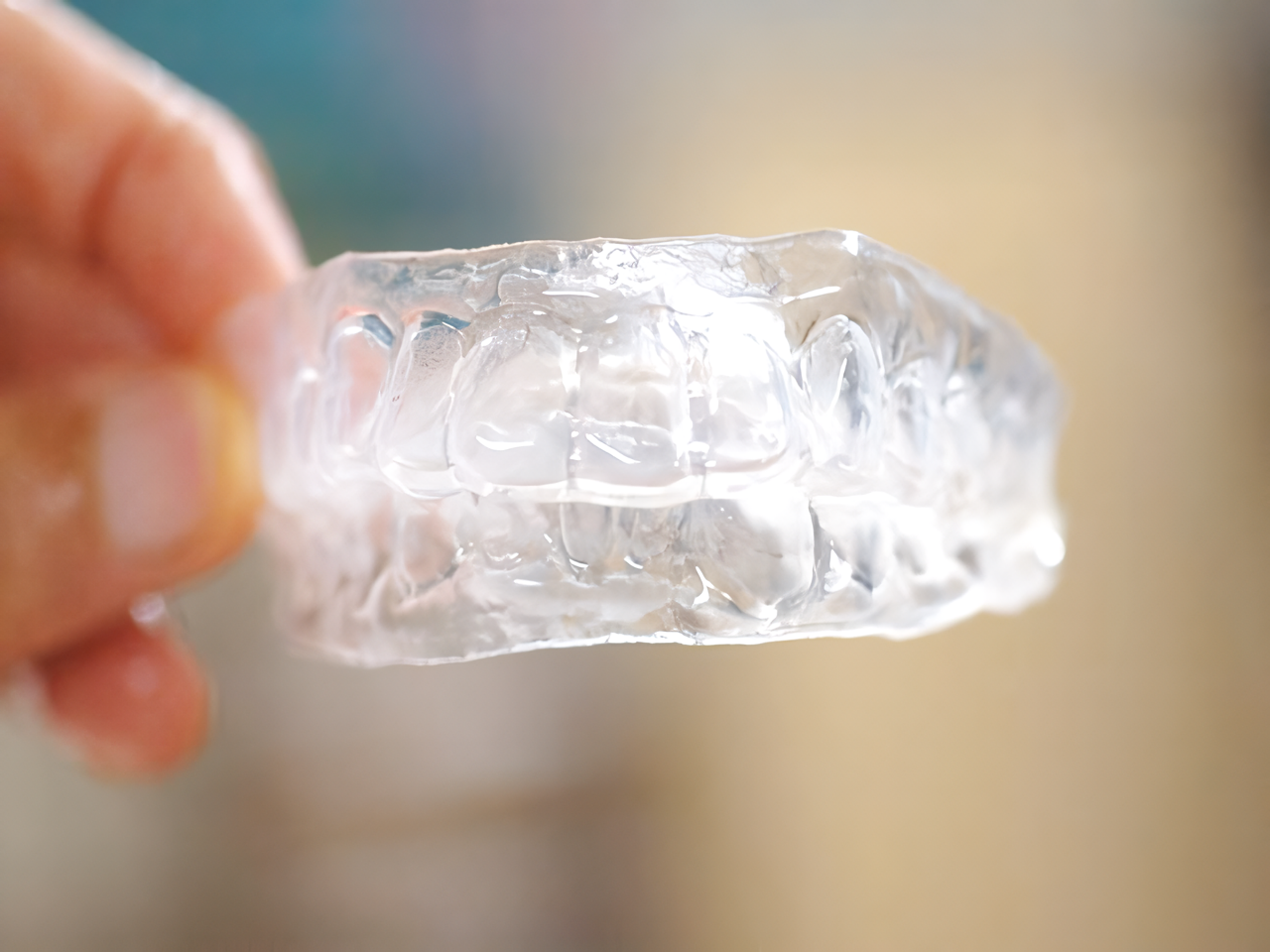歯ぎしり・口臭も解消、万能マウスピースでお口も健康に