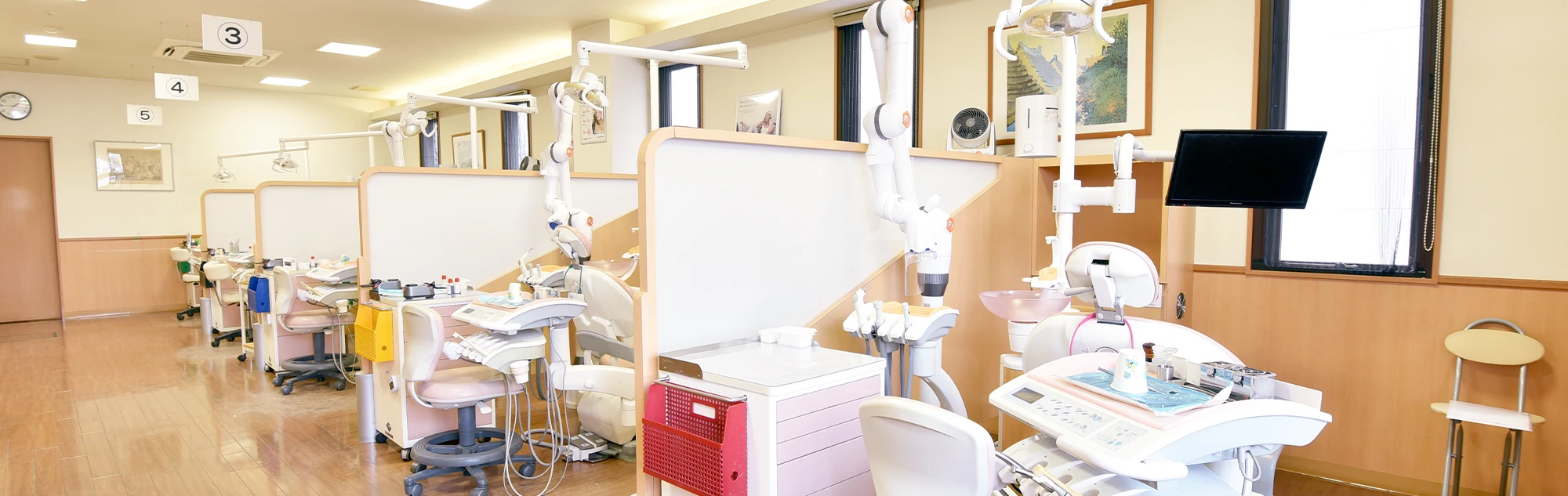 できるだけ歯を削らず治療の負担を抑えています