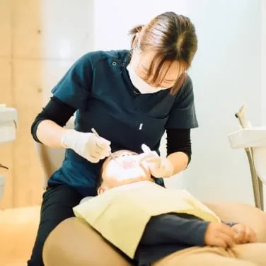 笑気麻酔も利用できます