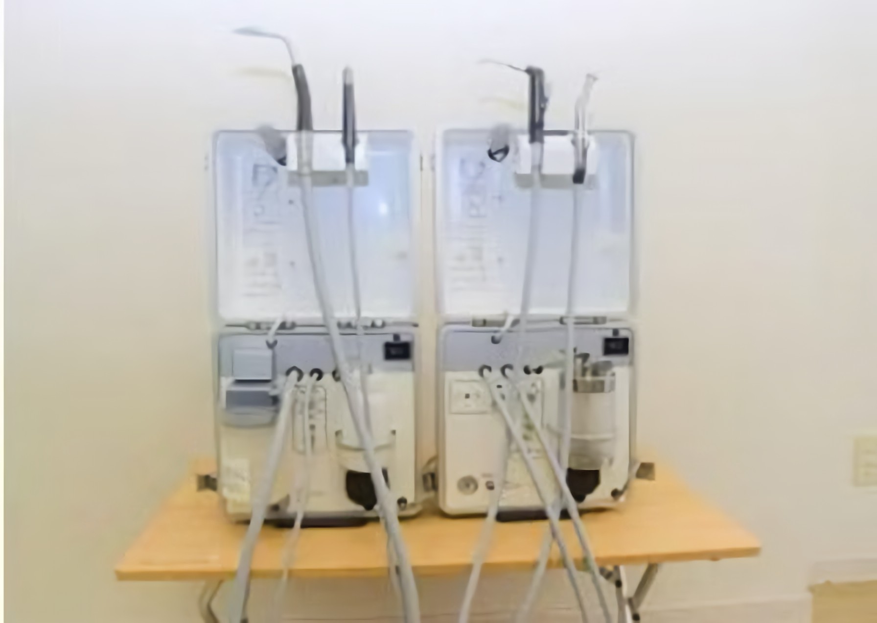 訪問歯科専用の機器