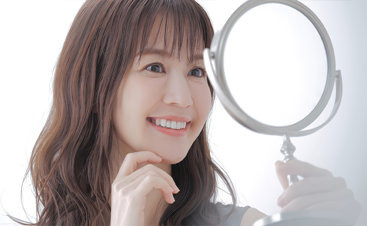 白い歯で笑顔に自信を