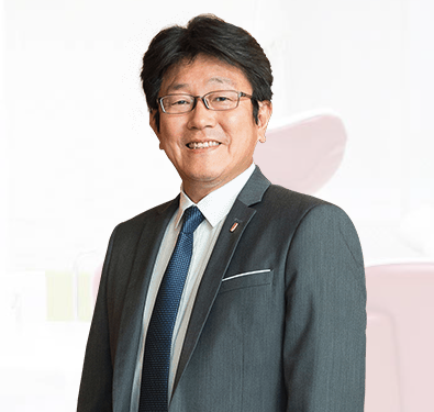 院長の三好 敬三