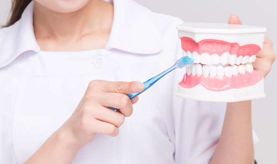 定期的な歯のクリーニングが大切です