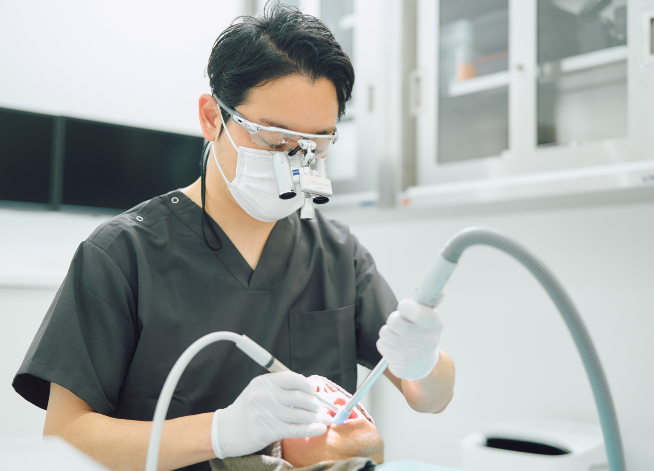 歯周病は進行すると歯を失う原因となるため、早期発見と適切な治療が重要です