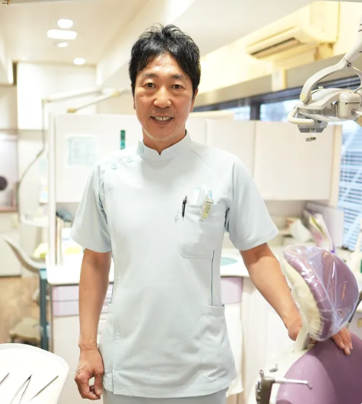 院長の安藤泰敬