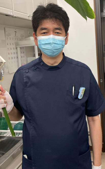 院長の中冨洋喜