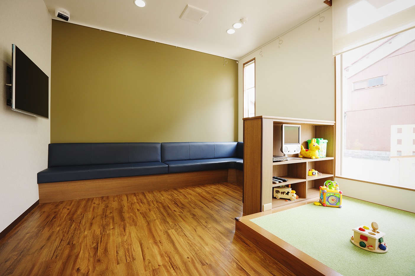 【ネット予約可・駐車場完備】地域に寄り添い世代を支える井手歯科の診療体制