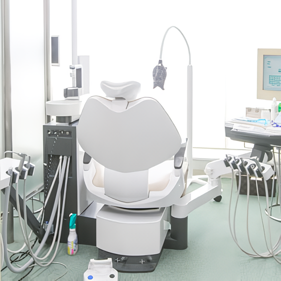 【豊中駅東口より徒歩5分】【バリアフリー対応】愛情と確実な治療をお届けするクローバー歯科クリニック 豊中本町院