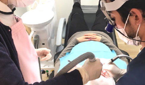 経験豊富な口腔外科専門医が対応いたします