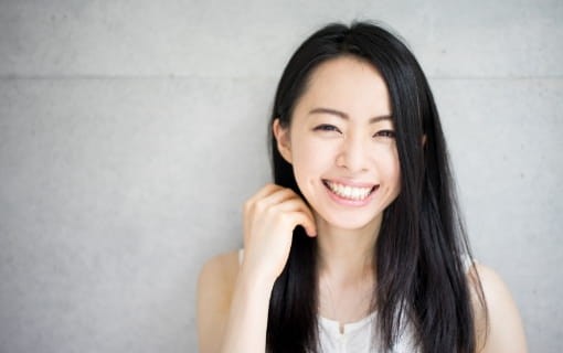 機能性と審美性の両立を重視し、患者様が自信を持って笑顔になれる口元づくりをサポートしています。