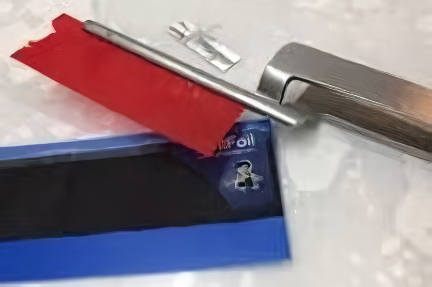 歯の痛みや歯ぐきの腫れなどがあれば早めに歯科医院を受診しましょう