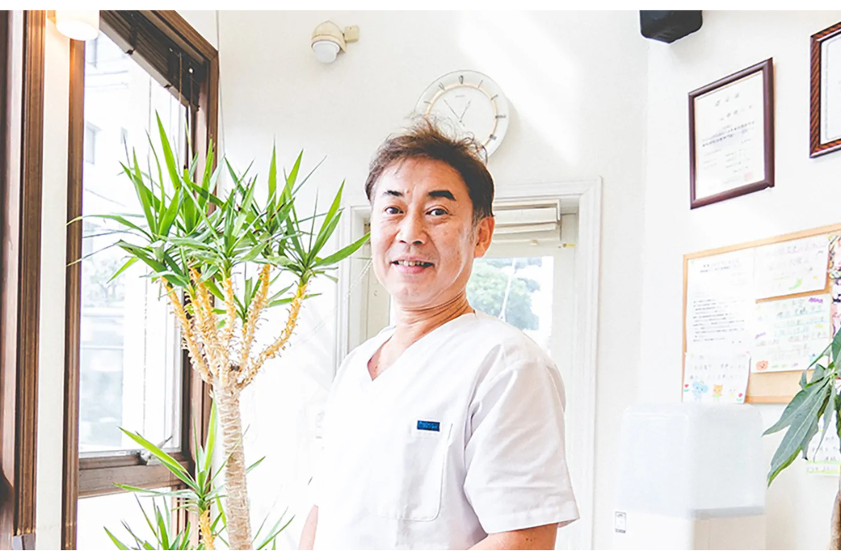 院長の山根 雅仁