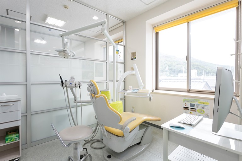 こうざと矯正歯科クリニック