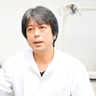 院長の滝沢 政仁