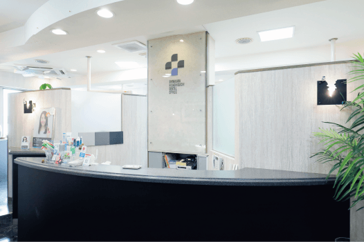 【JR各線 品川駅より徒歩4分】精密な治療により患者様に最良の治療を届ける品川東口歯科