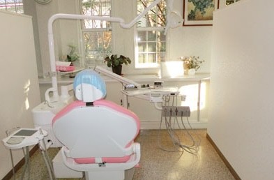 【霧島市牧園町／予約なしでも診療OK】できるだけ抜かずに残す治療に取り組む古村歯科クリニック