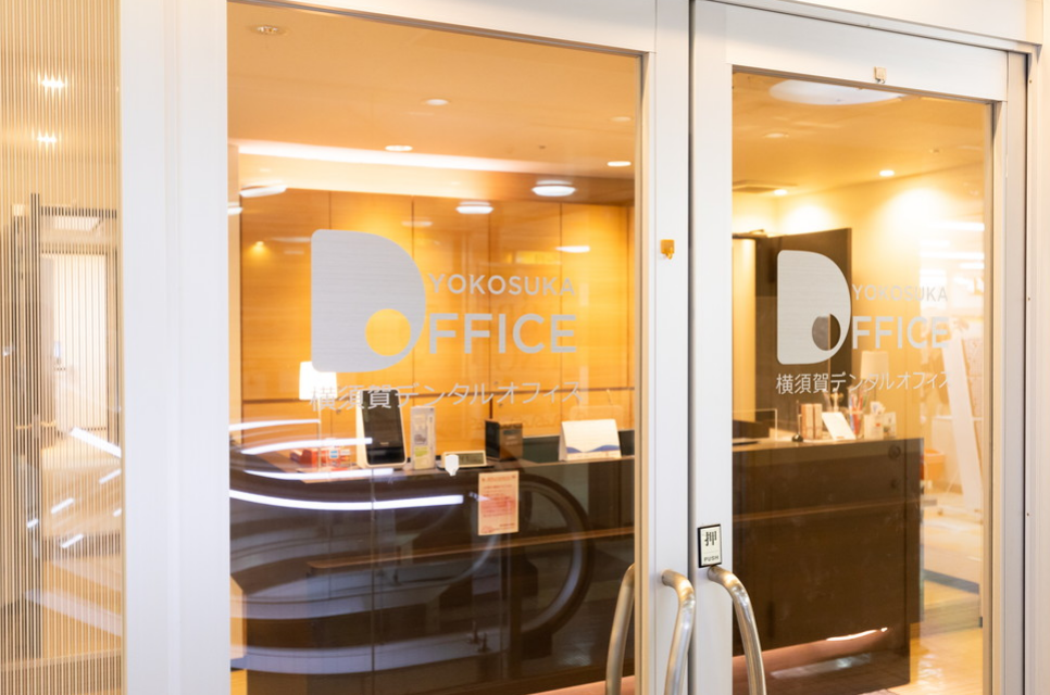 ①クリニック外観②受付③診察室