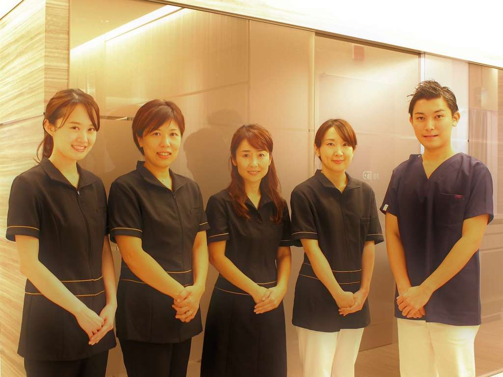 表面的な治療ではなく、根本的に歯を治療する“包括的な治療”ができる医院です