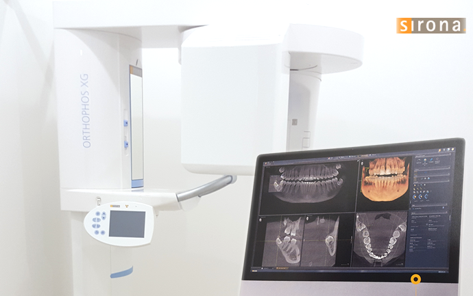 歯科用CTを用いた詳細な診断を行い、顎の骨の状態や神経の位置を正確に把握します