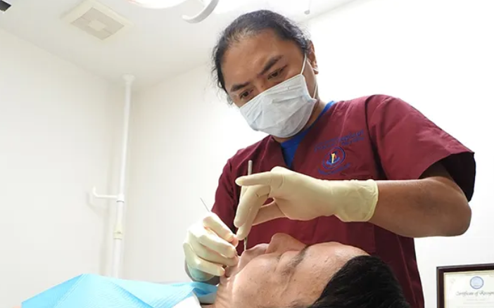 専門医による段階に応じた適切な虫歯治療と痛みを抑える工夫