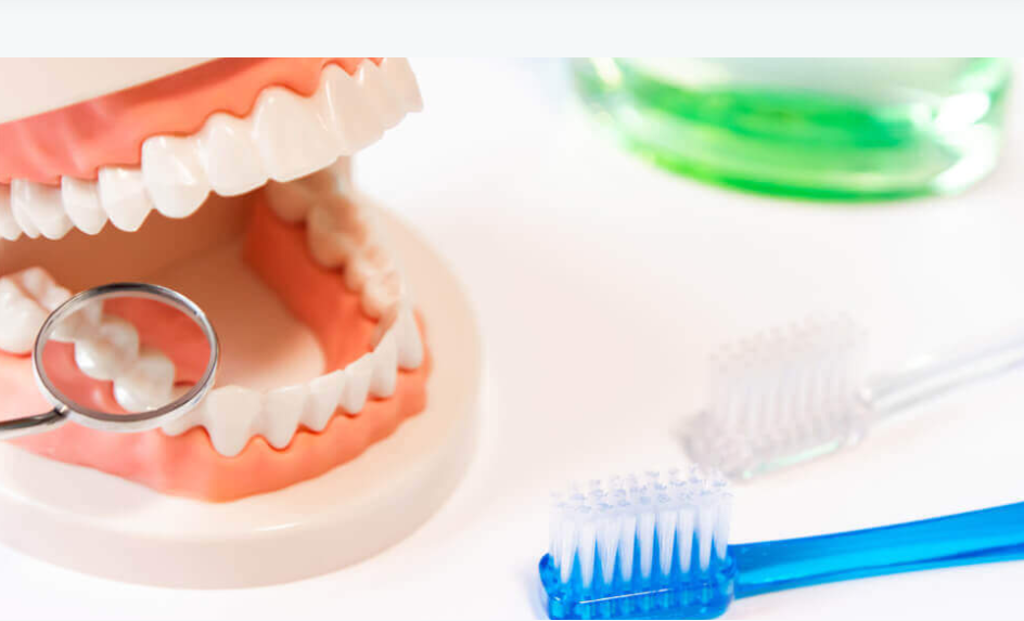 定期的な歯科受診とともに、ぜひご利用いただき、いつまでも健康で美しい歯を保ちましょう。