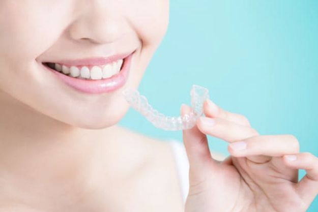 インビザラインのマウスピースによる歯科矯正