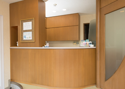 【センター南駅1番出口より徒歩5分】日曜も18時まで診療する竹村歯科医院