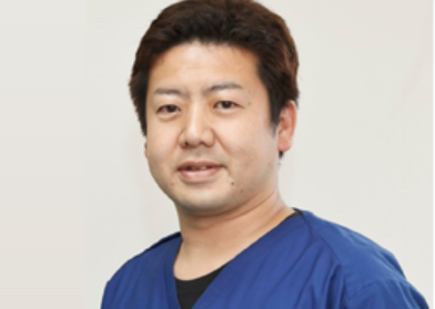 院長の魚住 卓哉