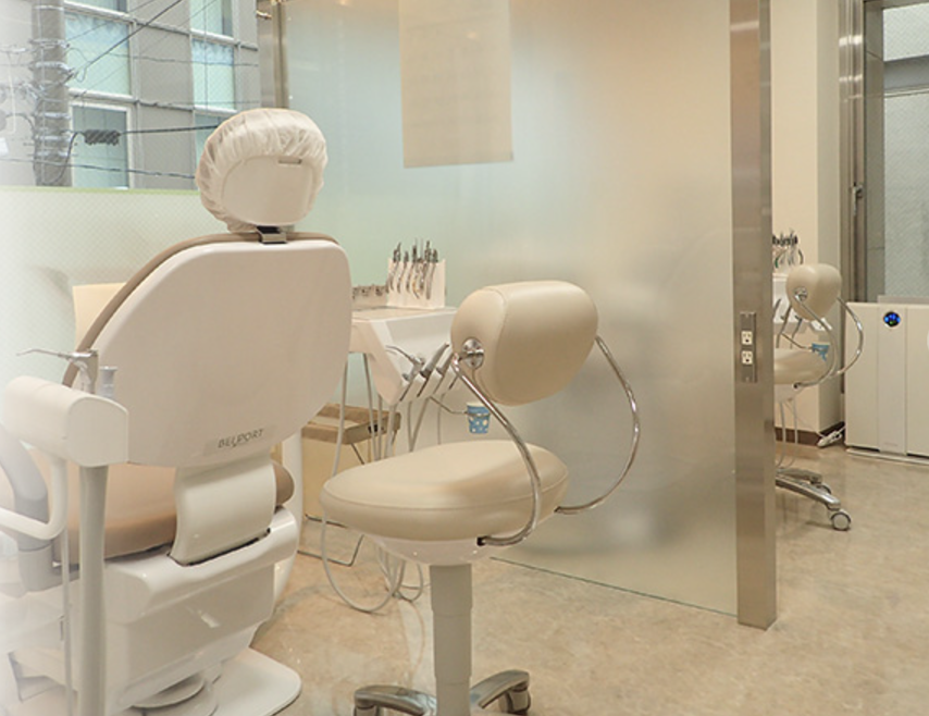 【日本矯正歯科学会認定医 在籍】【日曜診療・町田駅 徒歩1分】快適な矯正治療を提供