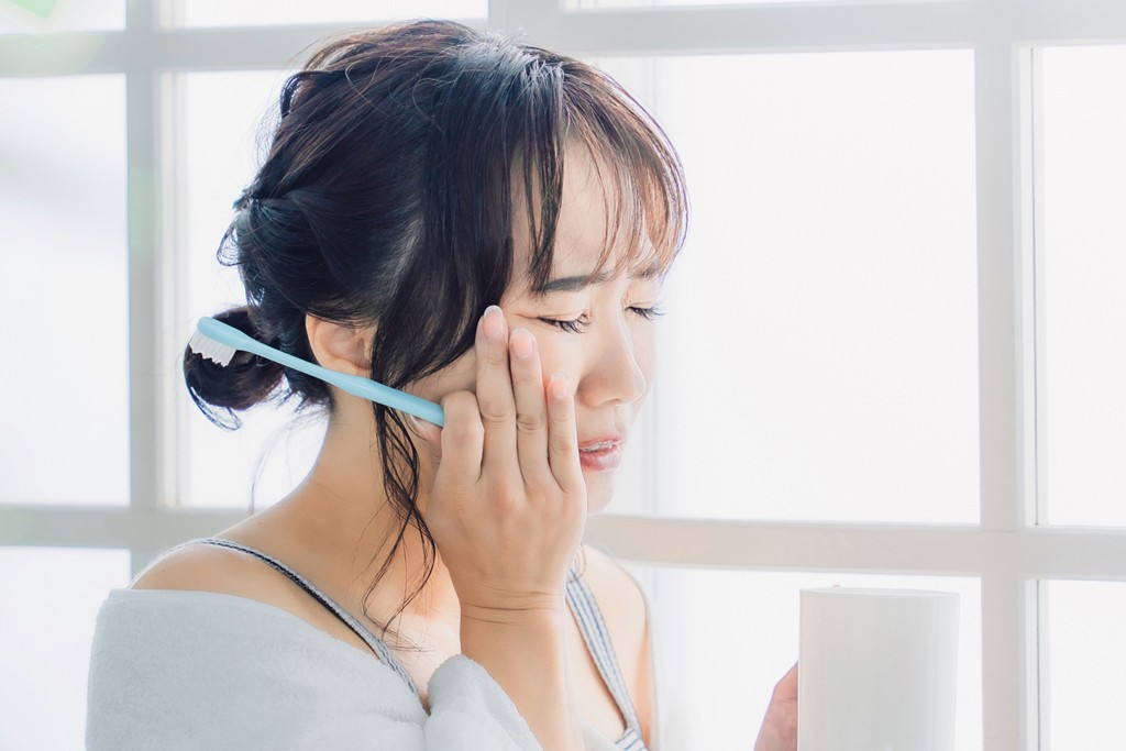 検査結果や処置の必要性を分かりやすく説明し、患者様の負担と安全性に配慮して治療を進めています。