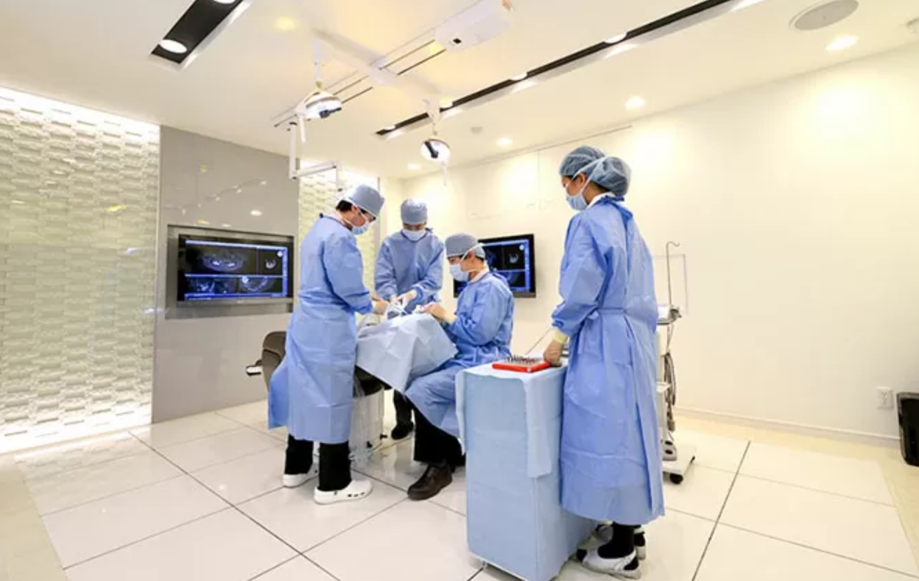 インプラントの相談、CT撮影、診査診断まで無料