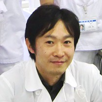 日本歯周病学会歯周病専門医です