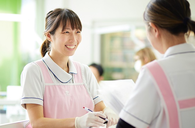【中央町２丁目バス停 徒歩6分】予防やインプラント治療に対応する長村歯科医院