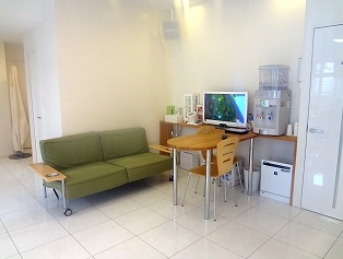 【JR南武線西府駅南口より徒歩１分】安心・安全な歯科治療を日々心がける西府デンタルクリニック