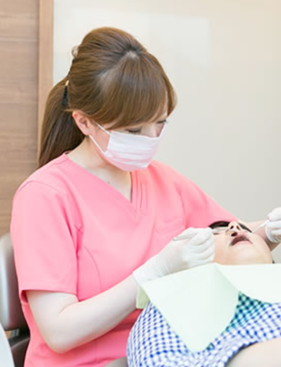 PMTCでお口の中を隅々まで洗浄し、本来の白さを取り戻しましょう