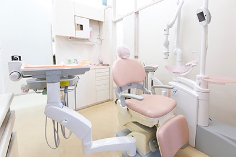 【岩国駅 徒歩7分】予防からインプラントまで幅広く対応するヨネダ歯科クリニック
