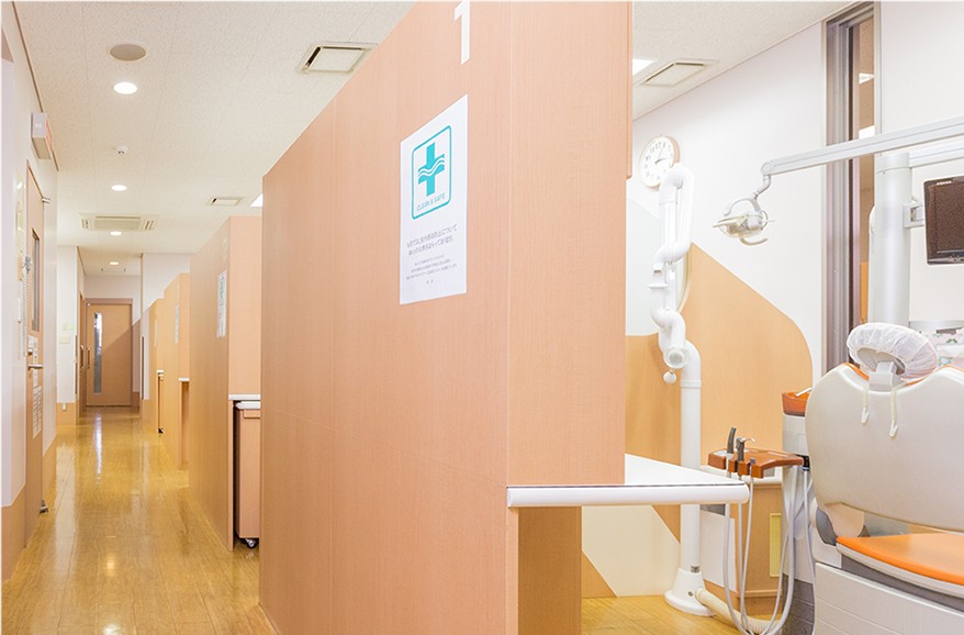 【バリアフリー・駐車場完備】中央歯科クリニックが目指す、地域に根差した高度歯科医療