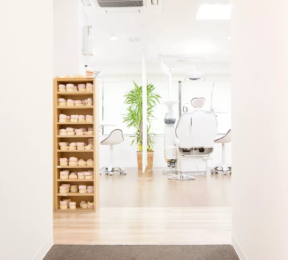 【代々木駅から徒歩3分】短期間で高品質治療を提供するローヤル歯科クリニック