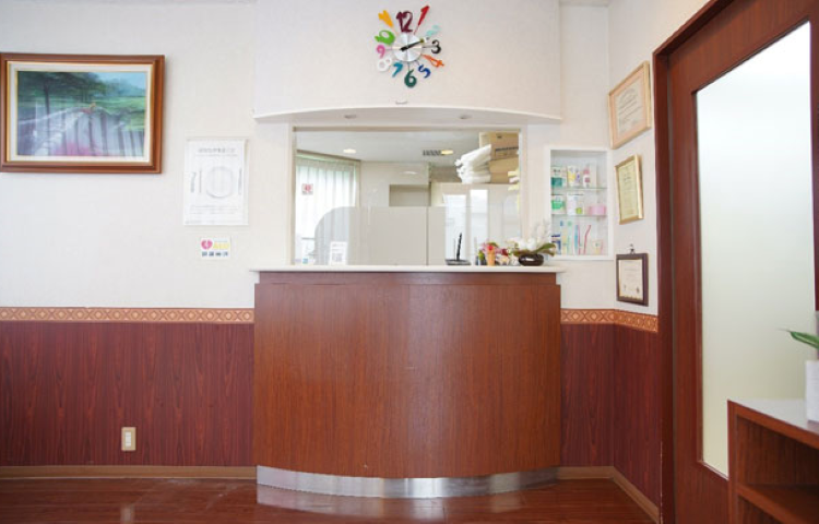 【初石駅から徒歩1分】総合歯科治療を提供するひまわり歯科医院
