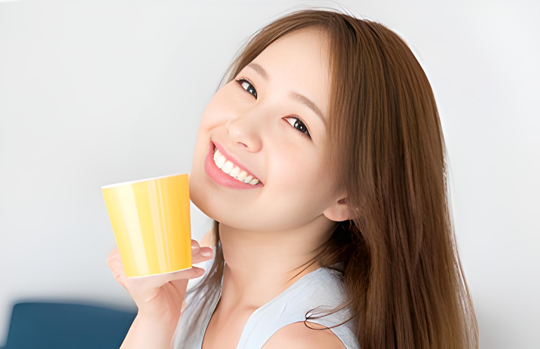 多彩な素材と安全性を重視したセラミック修復で笑顔を取り戻す