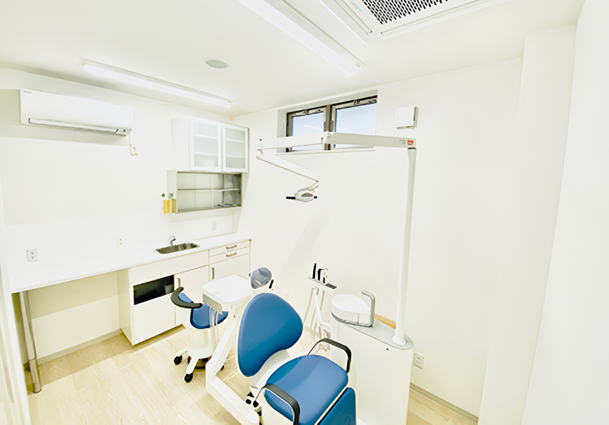 日本外傷歯学会認定医が在籍しています。