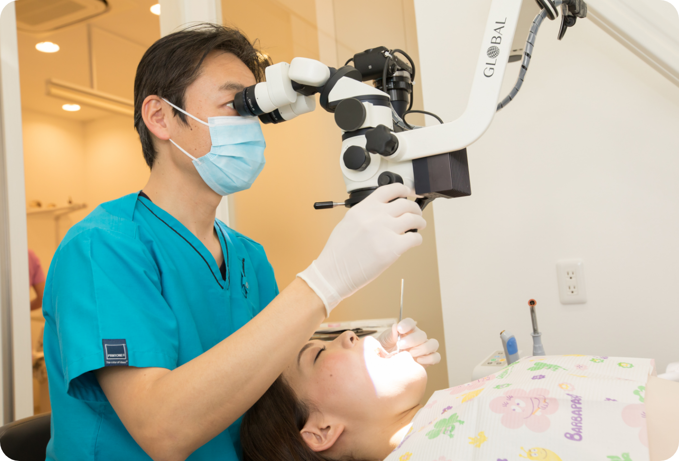 顎と歯の成長段階に応じて、矯正方法も変わってきます